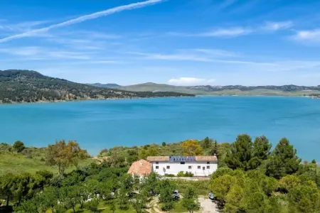 Maison rénovée au bord du lac de Guadalhorce : photo 24