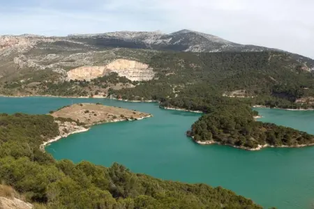 Maison rénovée au bord du lac de Guadalhorce : photo 32