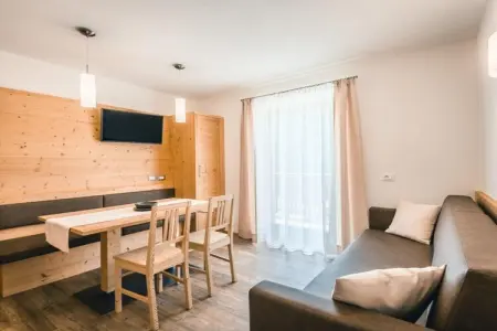 Appartement neuf 2 chambres à Wengen avec navette ski : photo 2