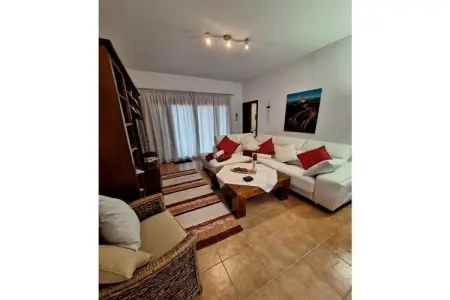 Villa El Paraiso à Playa Blanca, 3 chambres, piscine : photo 8
