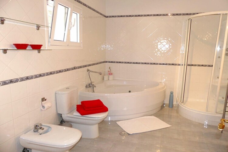 Maison 6 pers. avec piscine privée à Caleta de Vélez - Photo 8