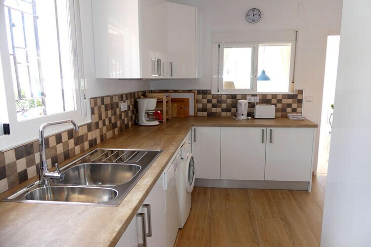 Maison 6 pers. avec piscine privée à Caleta de Vélez - Photo 9