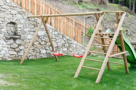 Chalet montagnard à Partschins, 2 chambres, jardin avec jeux : photo 3