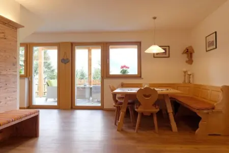 Chalet montagnard à Partschins, 2 chambres, jardin avec jeux : photo 9