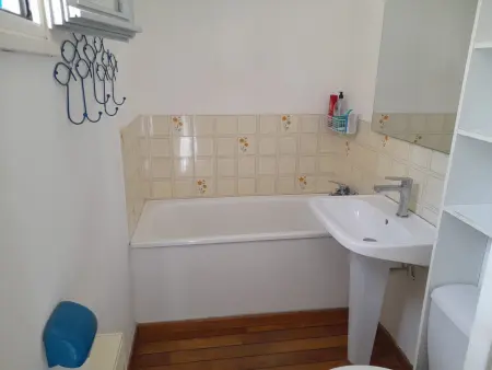 Appartement vue mer 100 m plage, animaux OK - Photo 9