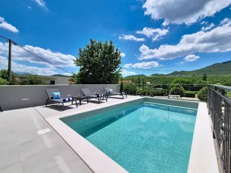 Maison Dalmata 8 pers. avec piscine à Blato na Cetini : photo 3