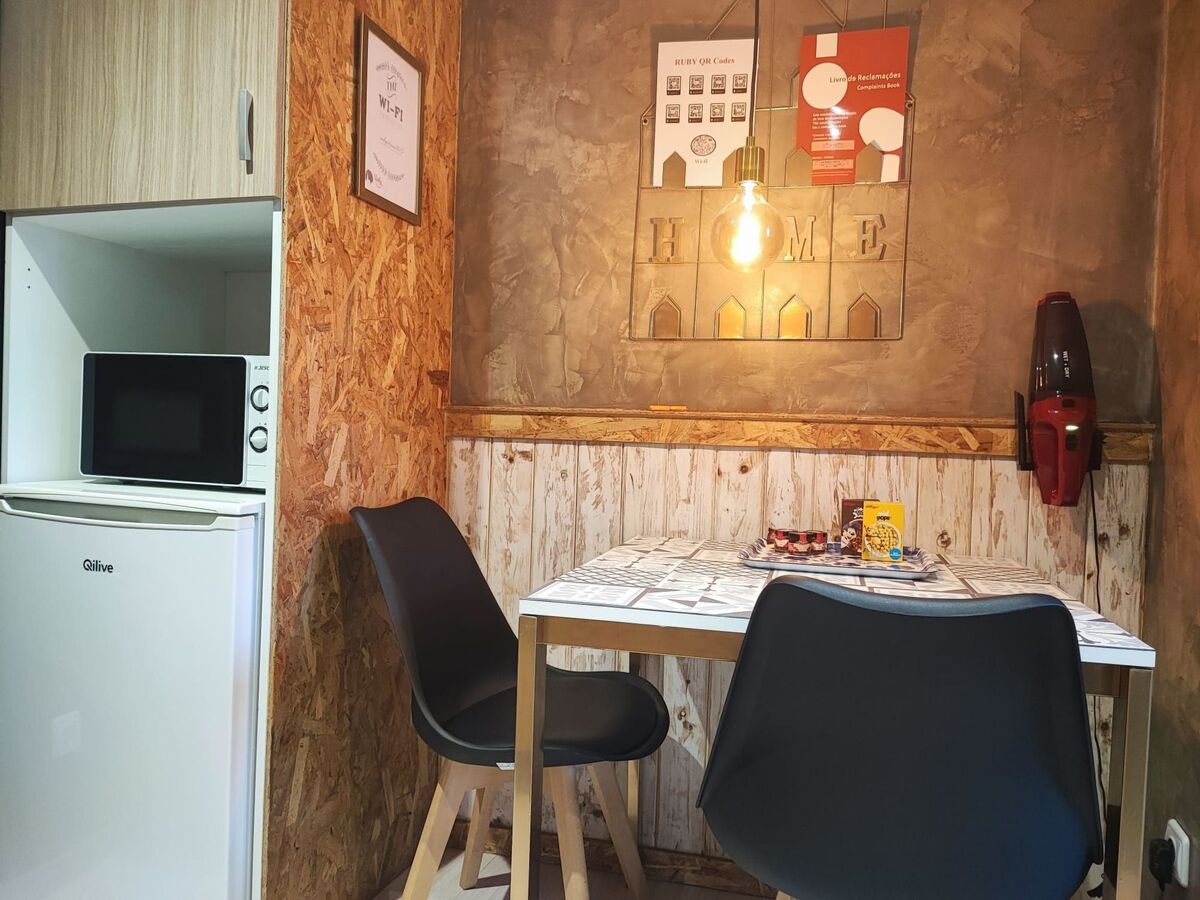 Studio Porto cœur de ville avec jardin partagé - Photo 26