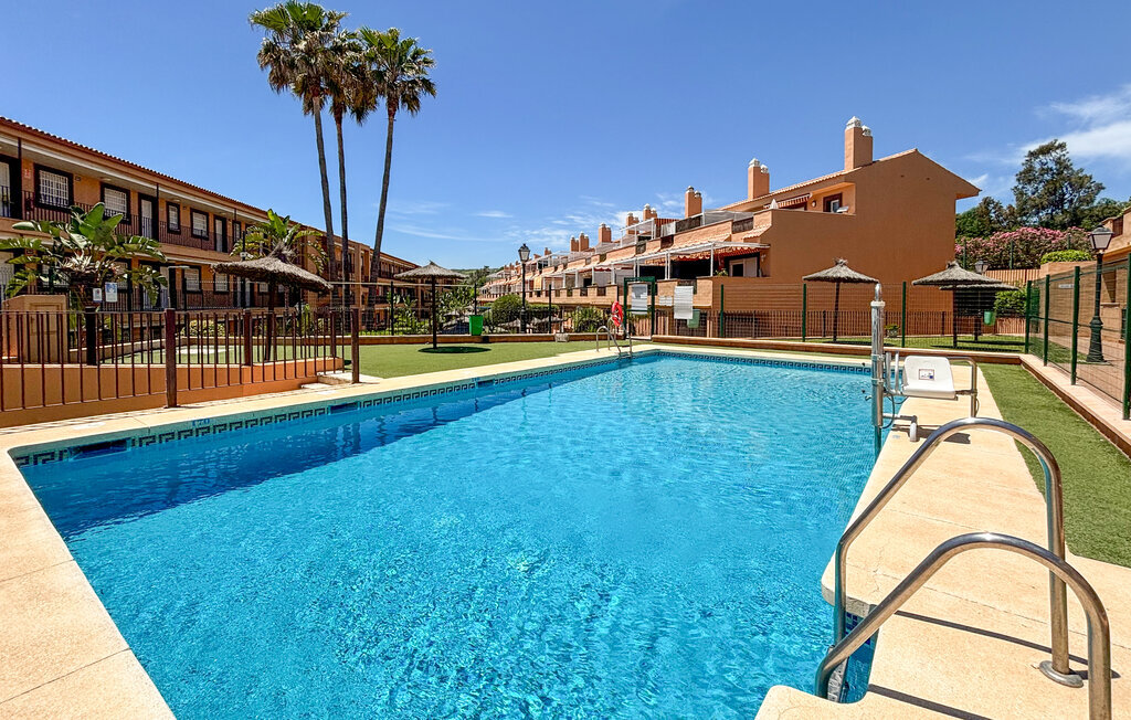 Appartement lumineux à Casares Costa, piscine partagée et terrasse privée - Photo 9