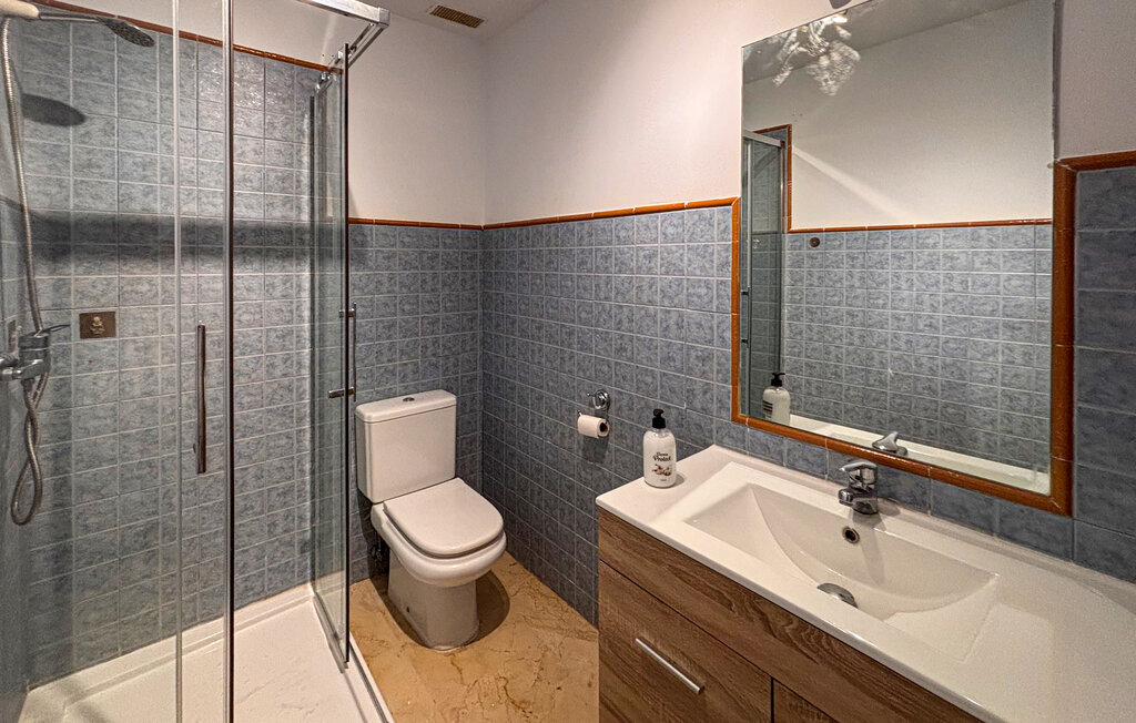 Appartement lumineux à Casares Costa, piscine partagée et terrasse privée - Photo 14