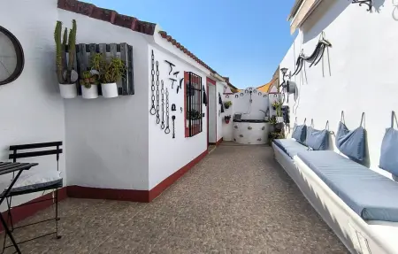 Maison 5 chambres à Gerena, idéale pour familles : photo 1