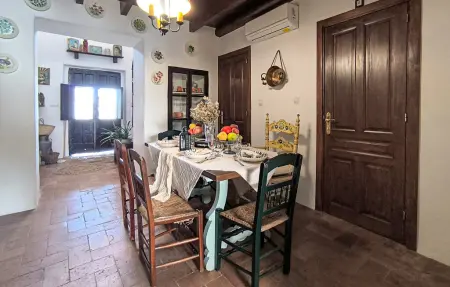 Maison 5 chambres à Gerena, idéale pour familles : photo 5