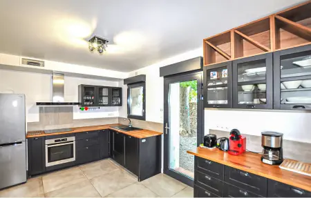 Maison piscine privée Saint-Génis-des-Fontaines 11 pers. : photo 9