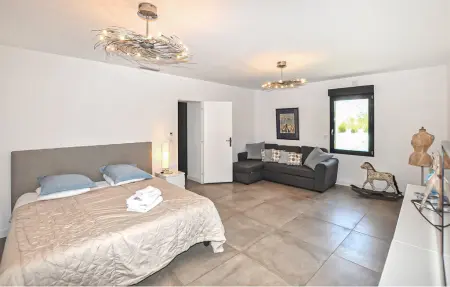 Maison piscine privée Saint-Génis-des-Fontaines 11 pers. : photo 16