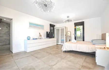 Maison piscine privée Saint-Génis-des-Fontaines 11 pers. : photo 18
