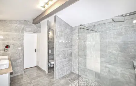 Maison piscine privée Saint-Génis-des-Fontaines 11 pers. : photo 25
