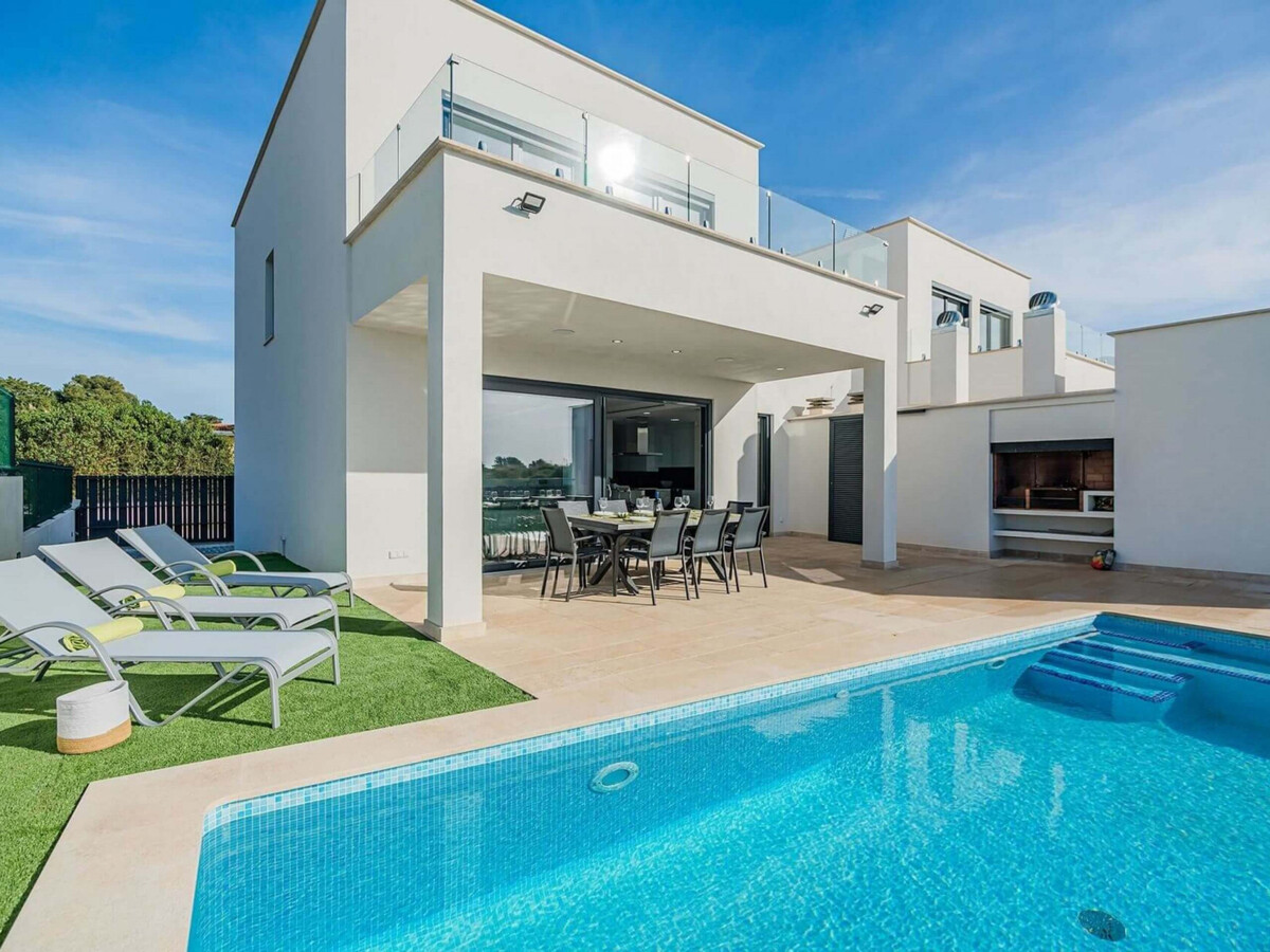 Villa Corb Marí I – 8 pers, piscine débordement - Photo 3
