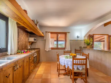 Villa avec vue mer et piscine privée à Alcúdia, 3 chambres : photo 11
