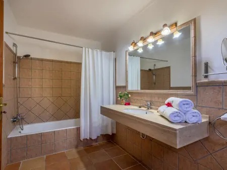 Villa avec vue mer et piscine privée à Alcúdia, 3 chambres : photo 14