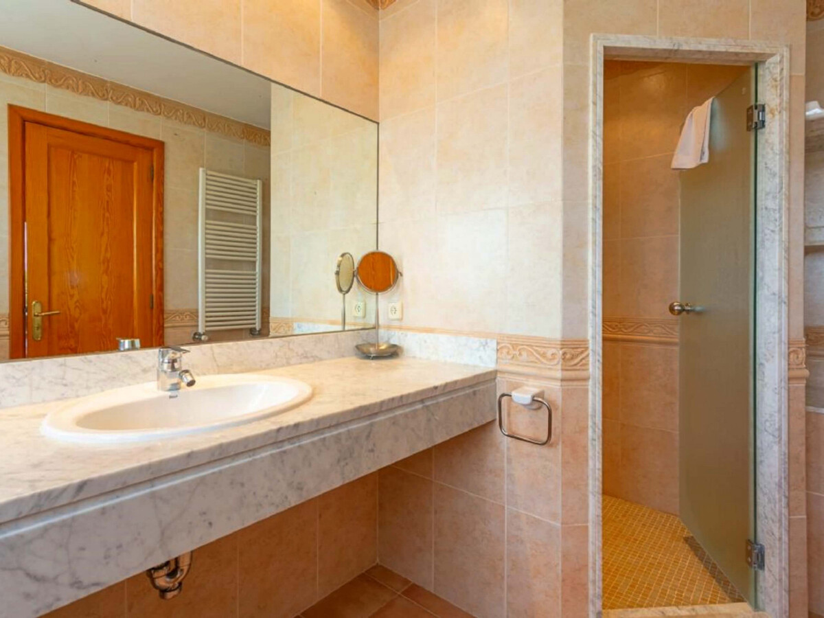 Villa Illa à Alcúdia : 5 chambres, piscine 8x4m, vue mer - Photo 24