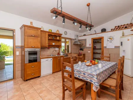 Villa Roma – Piscine 4x9m, jardin jeux, 6 pers. : photo 17