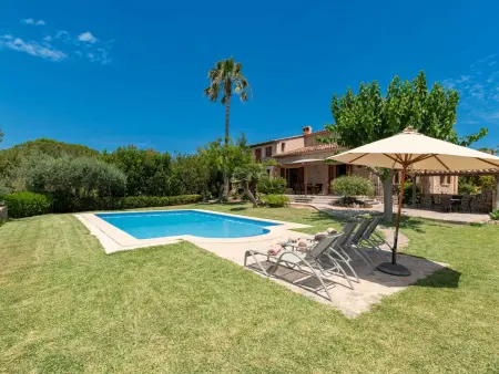 Villa Can Toni – 3 chambres, piscine et vue montagne : photo 2
