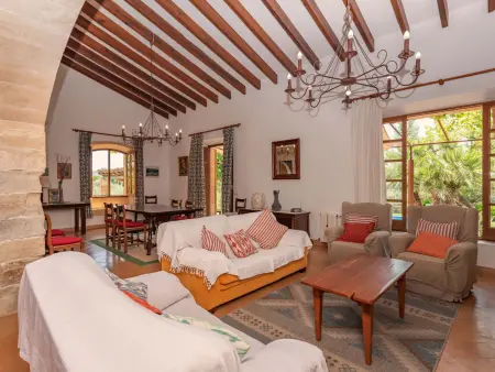 Villa Can Toni – 3 chambres, piscine et vue montagne : photo 11