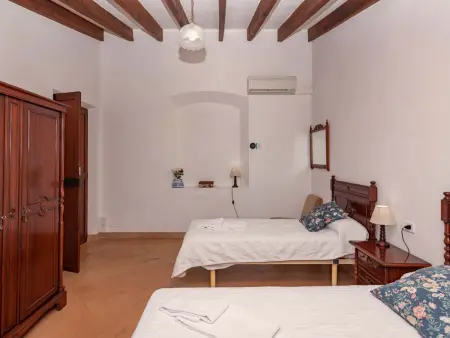 Villa Can Toni – 3 chambres, piscine et vue montagne : photo 32