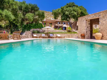 Location villa à Pollença, Villa avec piscine et climatisation - vue montagne