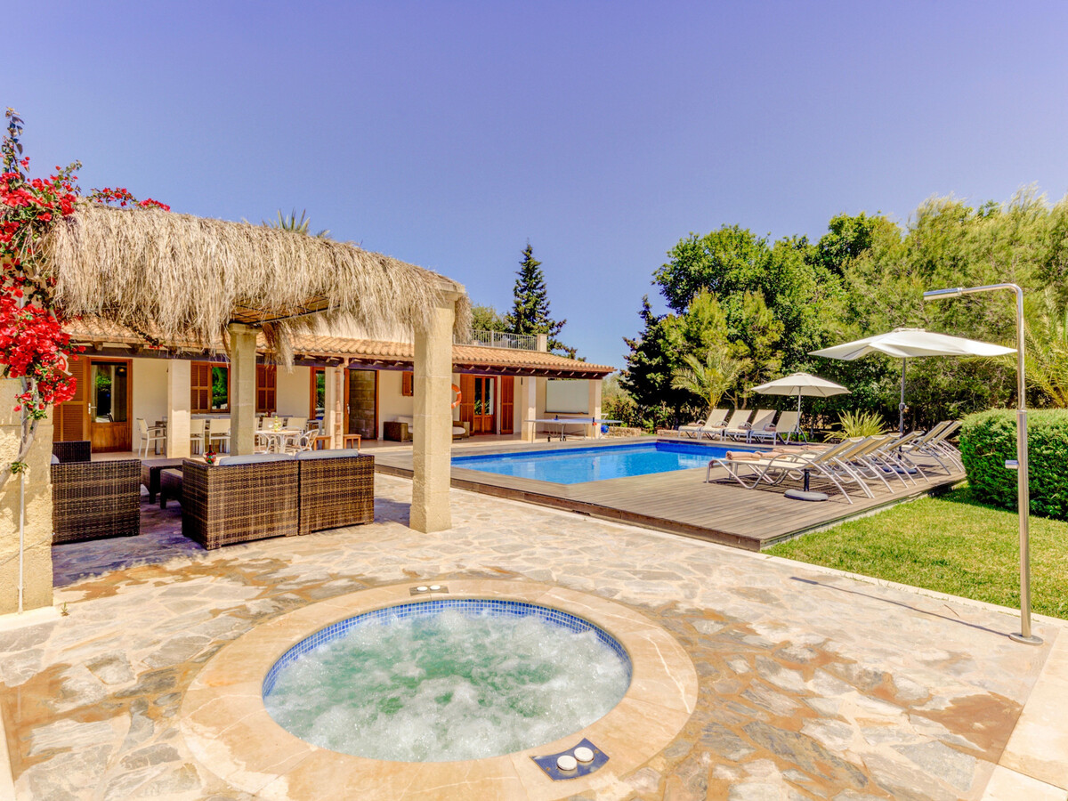 Villa Ponent : 5 chambres, piscine et jacuzzi à Pollença - Photo 3