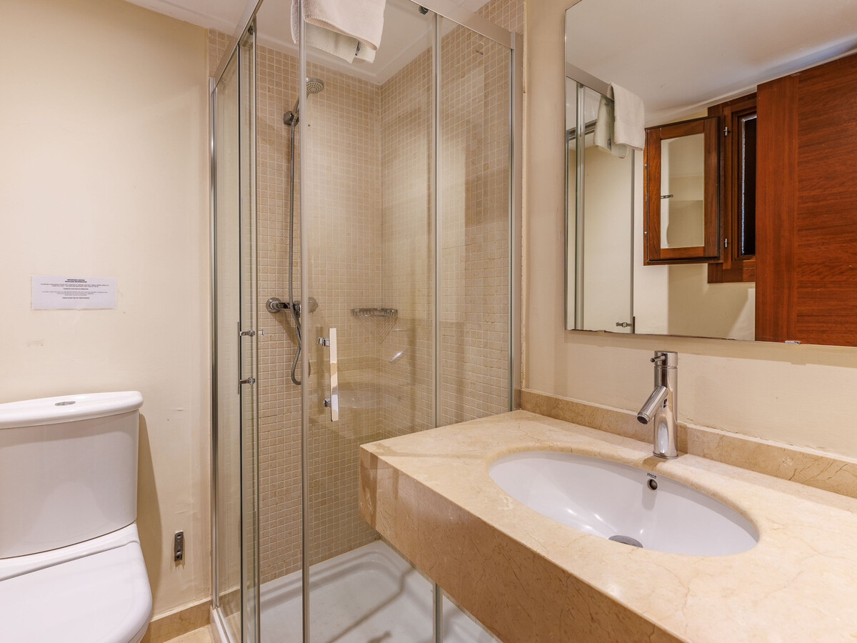 Villa Ponent : 5 chambres, piscine et jacuzzi à Pollença - Photo 24