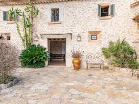 Villa Perdiu Vell Petit à Pollença, piscine privée : photo 9
