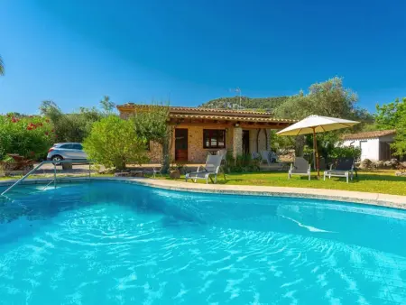 Villa Can Llobera, piscine privée à Pollença : photo 3