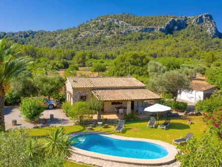 Villa Can Llobera, piscine privée à Pollença : photo 6