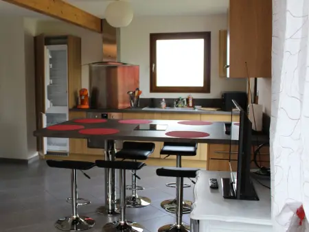 Chalet 6 pers. à Sexey-les-Bois, calme et équipé : photo 9