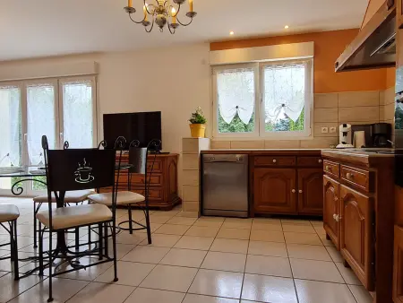 Maison 4 pers. à Bois-de-Haye, accès parc loisirs : photo 4