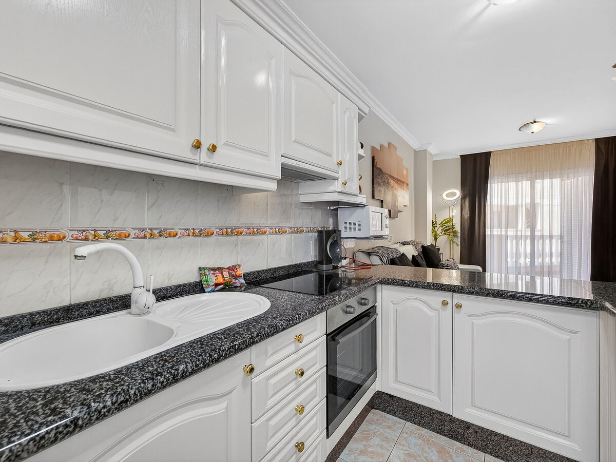 Appartement Kris Costasol – terrasse et vue mer à 300 m de la plage - Photo 4
