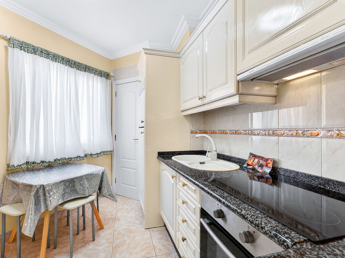 Appartement Kris Costasol – terrasse et vue mer à 300 m de la plage - Photo 6