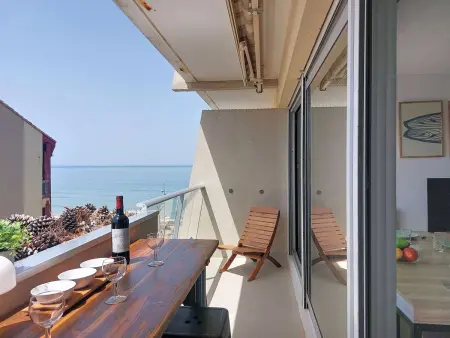 Appartement 54 m² vue océan à 30 m de la plage