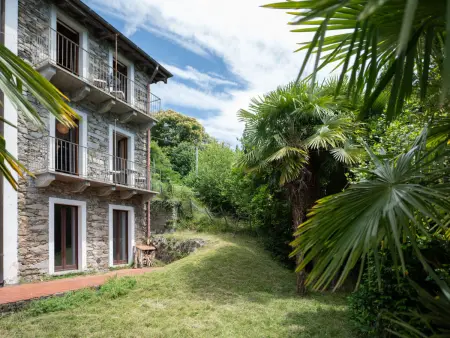 Maison Bella Maria à Cannero Riviera, vue lac