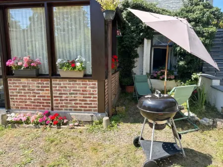 Bungalow avec jardin privé et barbecue près de Yvoir : photo 12