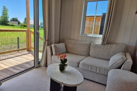 Location maison à Saint Pair sur Mer, Chalet avec piscine à 500 m de la plage