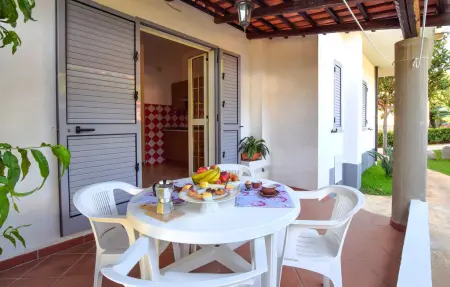 Appartement 3 personnes à Ricadi : photo 2