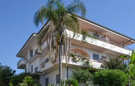Appartement 3 personnes à Ricadi : photo 10
