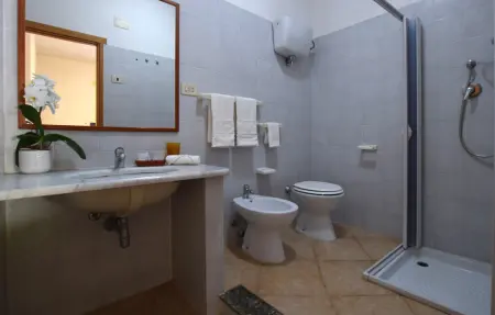 Appartement 3 personnes à Ricadi : photo 13