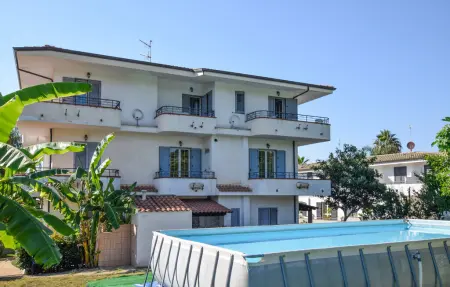 Appartement 4 personnes à Ricadi : photo 7