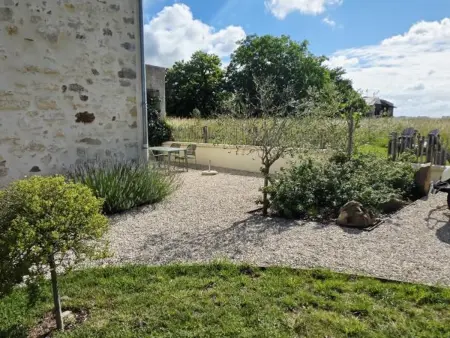 La Petite Châtelaine – Gîte 2 pers. avec jardin clos : photo 19