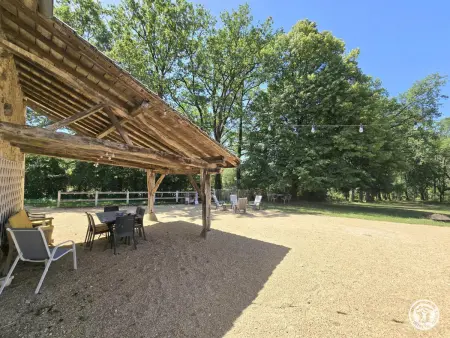 Gîte 4 pers. en hameau avec vue jardin-forêt : photo 17