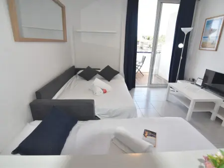 Studio 3 pers. terrasse vue canal, 1,5 km plage : photo 9