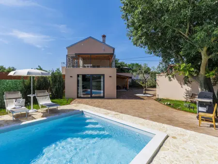 Di Gigi – Maison 4 chambres avec piscine privée : photo 9