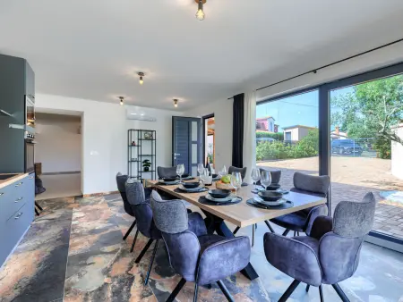 Di Gigi – Maison 4 chambres avec piscine privée : photo 10
